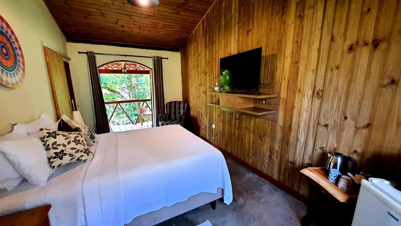 피냐우지뉴 Sitio Belucci B&B 외부 사진