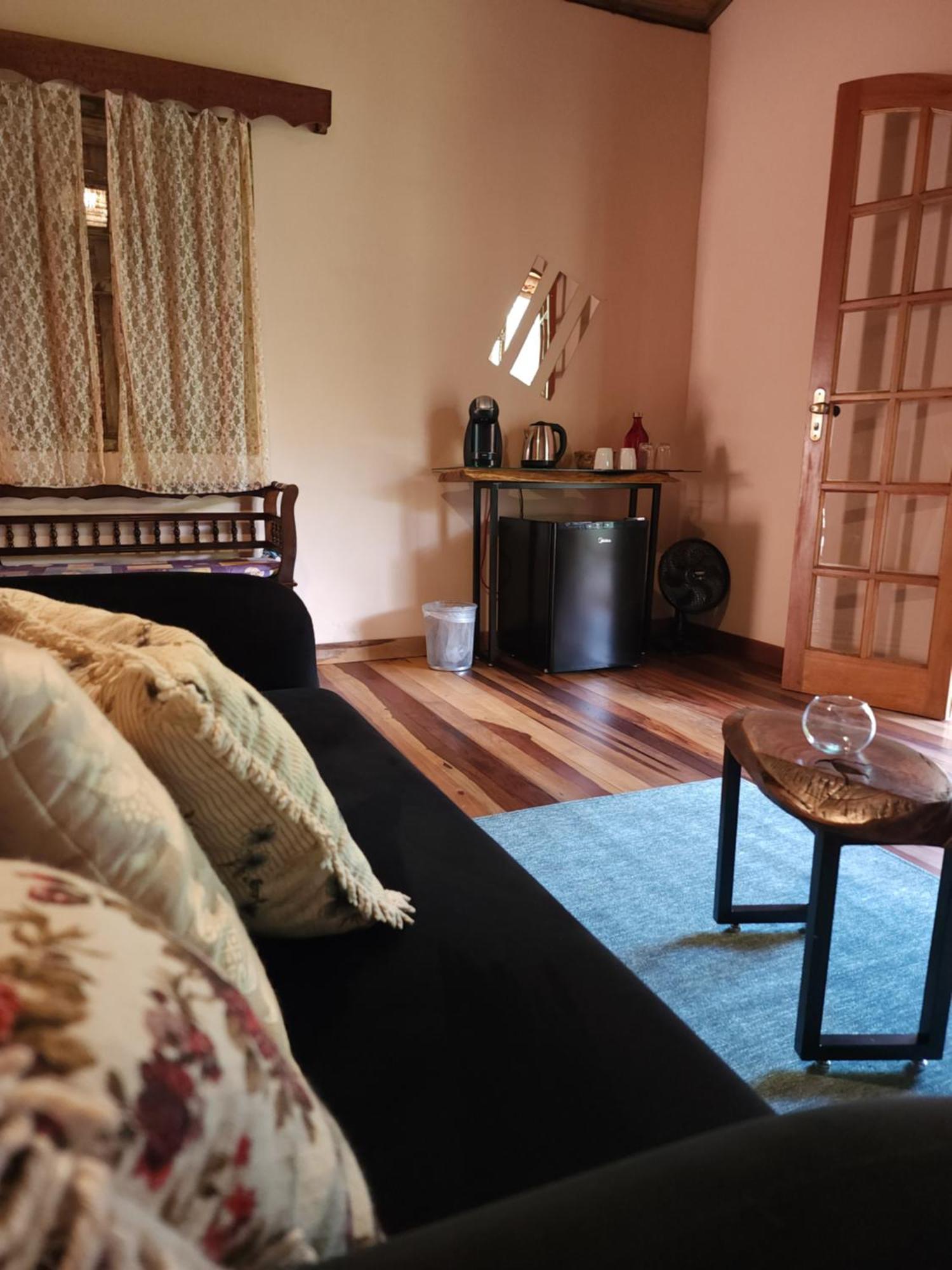 피냐우지뉴 Sitio Belucci B&B 외부 사진